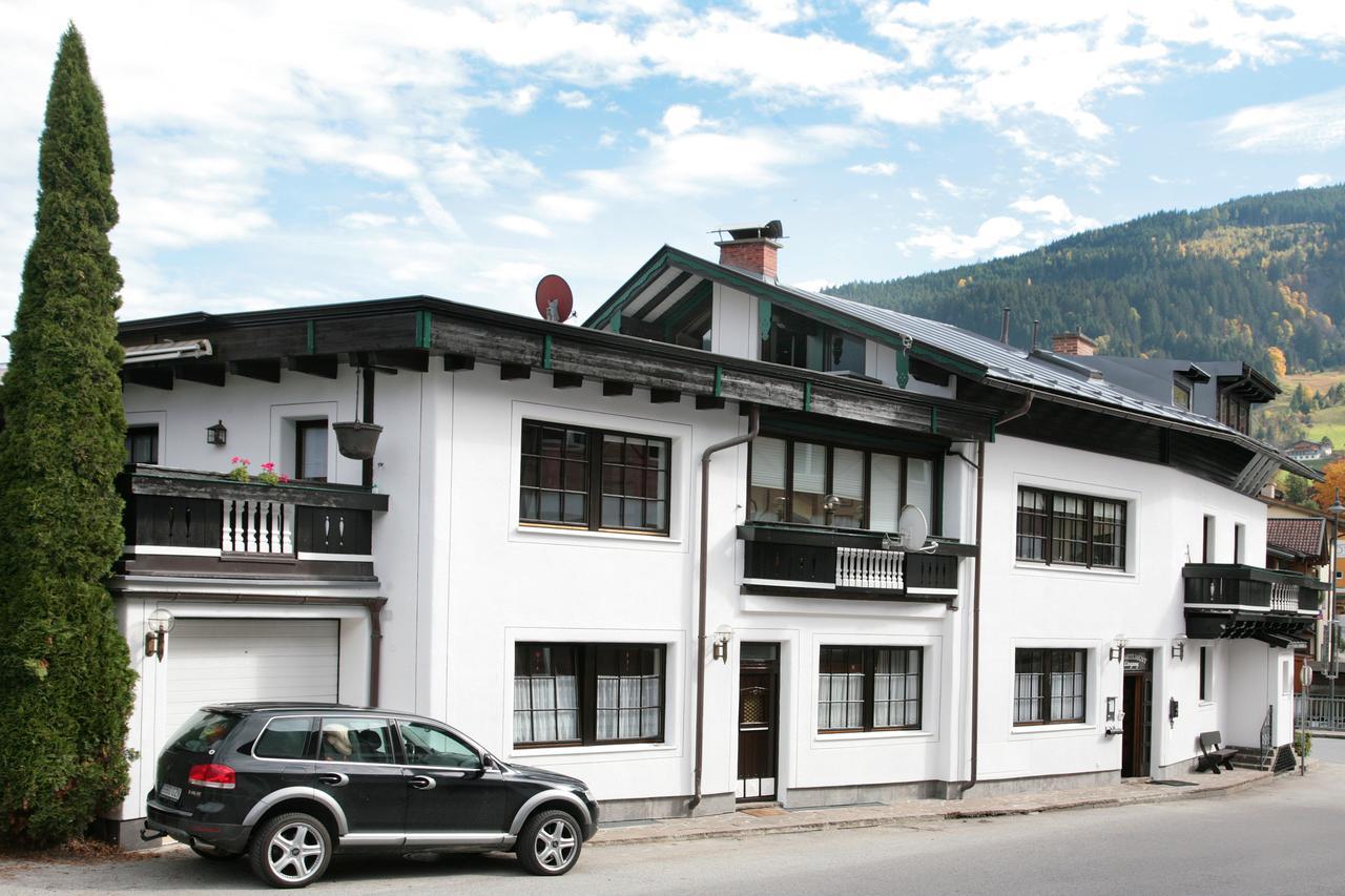 Appartements Schoenpflug Kaprun Bagian luar foto